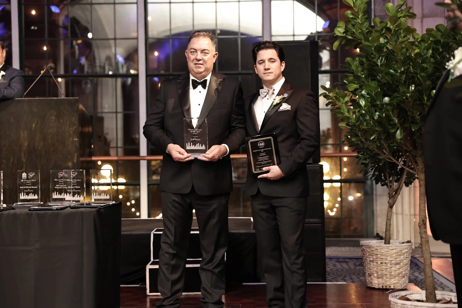 Award presentation at the Metropolitan BMNY Annual Gala